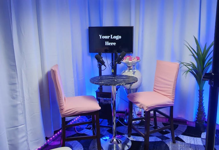 Podcast studio near the harbors - Image 0