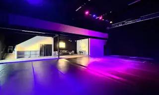 Flex Studio with high ceilings in Little Haiti - Image 2