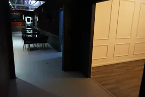 Lounge + Photography Studio - Image 6