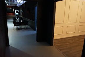 Lounge + Photography Studio - Image 6