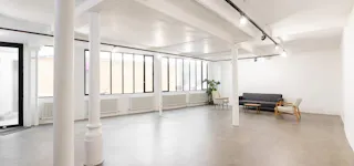 Showroom 110m2 Marais  - Image 2