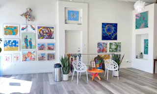 Artlounge Collective - Image 1