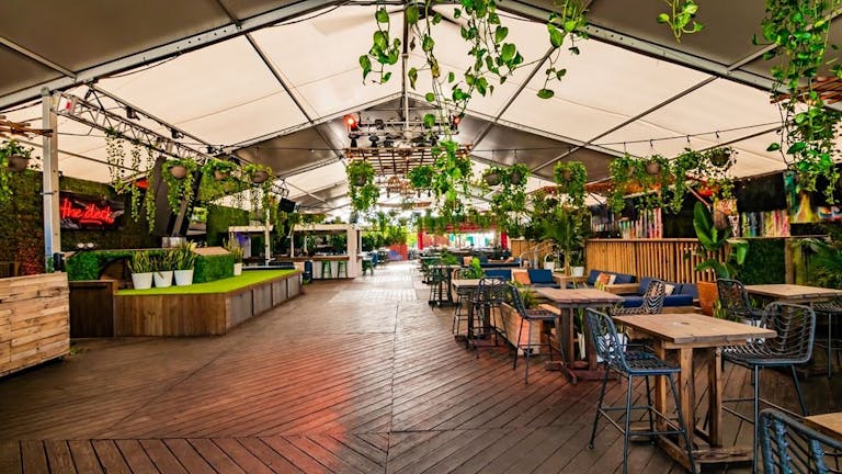 Banquet/Event Hall, Restaurant/Bar/Pub - Image 1