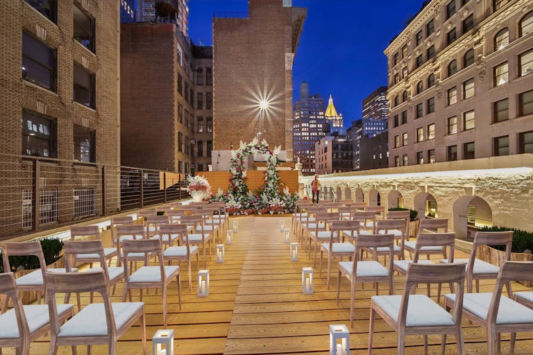 Stunning Rooftop - views of the iconic Empire State Building - Image 2