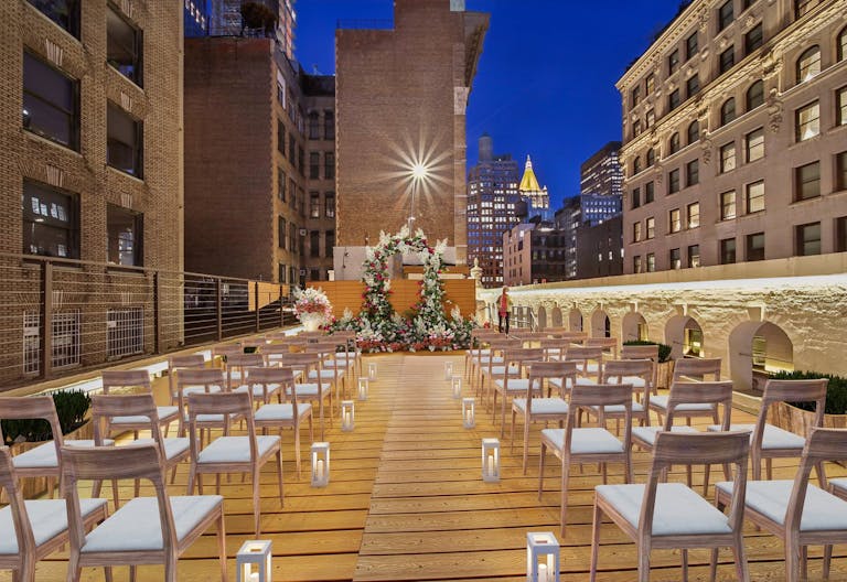 Stunning Rooftop - views of the iconic Empire State Building - Image 2