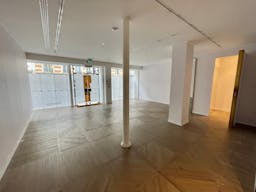 Boutique Coeur de St Germain des Pr�s - Image 2