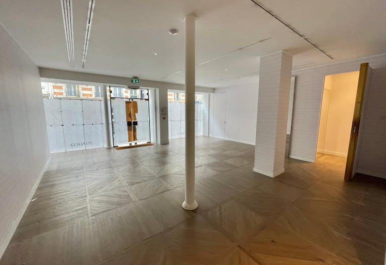 Boutique Coeur de St Germain des Pr�s - Image 2