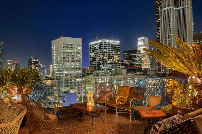 Iconic Downtown LA Rooftop Bar and Restaurant - Image 1
