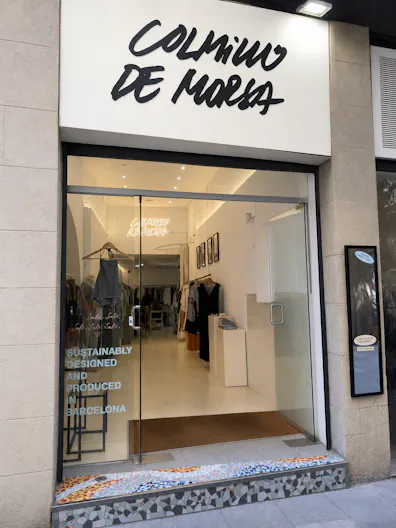 Bright 70 m² retail & pop-up space in the heart of El Born - Image 0