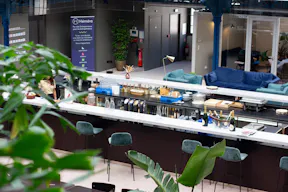 Unique Space in the hyper-centre of Bordeaux - Image 8