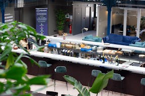 Unique Space in the hyper-centre of Bordeaux - Image 8