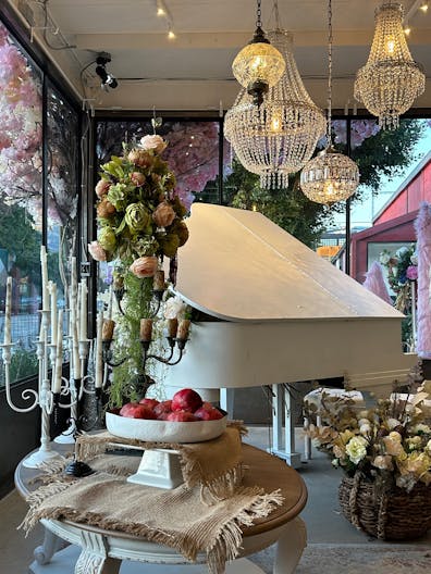 Chic Showroom and Event Space for Rent - Image 1