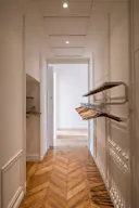 Un luxueux appartement en face du jardin des tuilerie - Image 13