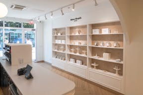 The Perfect Canvas: Elegant, Sun-Filled Space in North Williamsburg - Image 3