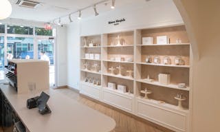 The Perfect Canvas: Elegant, Sun-Filled Space in North Williamsburg - Image 3