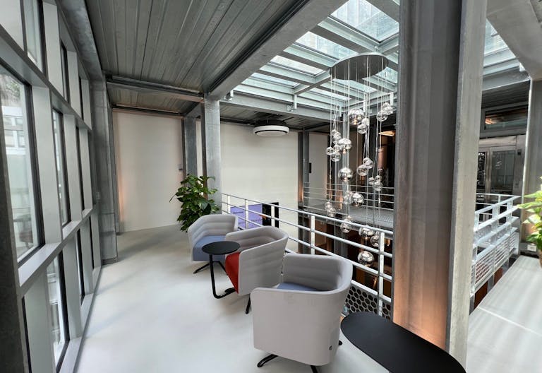 Creative Space - Ideal Offices / Corporate Event / Filming - Image 2