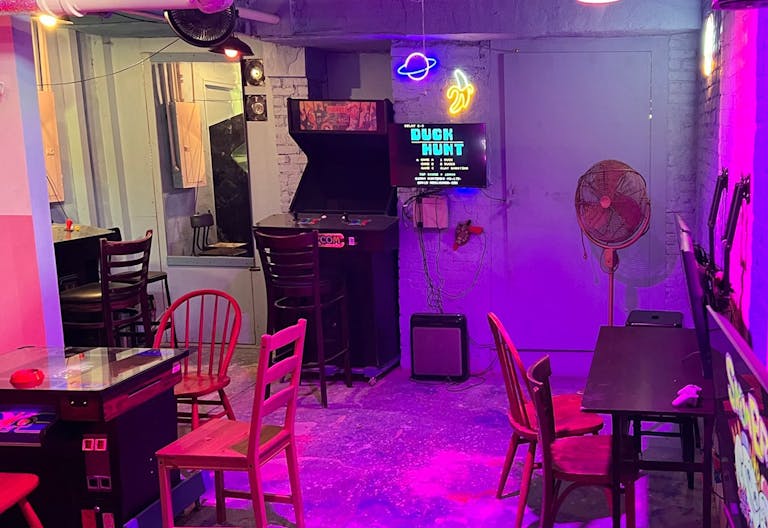 80s Video Arcade lounge in Greenwich Village! - Image 3