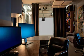 showroom milano with chroma key - Image 1