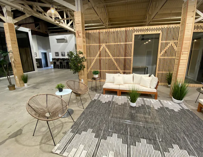 Cool Creative Office Suites, Meeting Room, Event Space near Downtown LA - Image 4