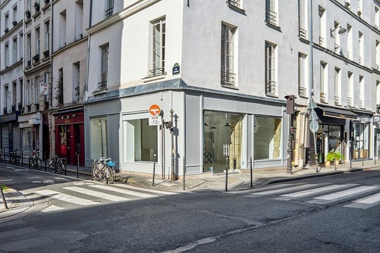 Pretty Boutique in Le Marais - Image 0