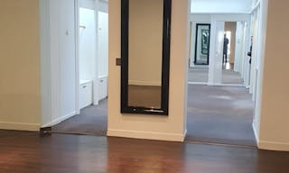 Prime Location Boutique - Triangle d'Or Paris - Image 21