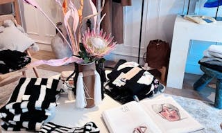 Jewel Box Pop-up Space by the Ocean - Image 3