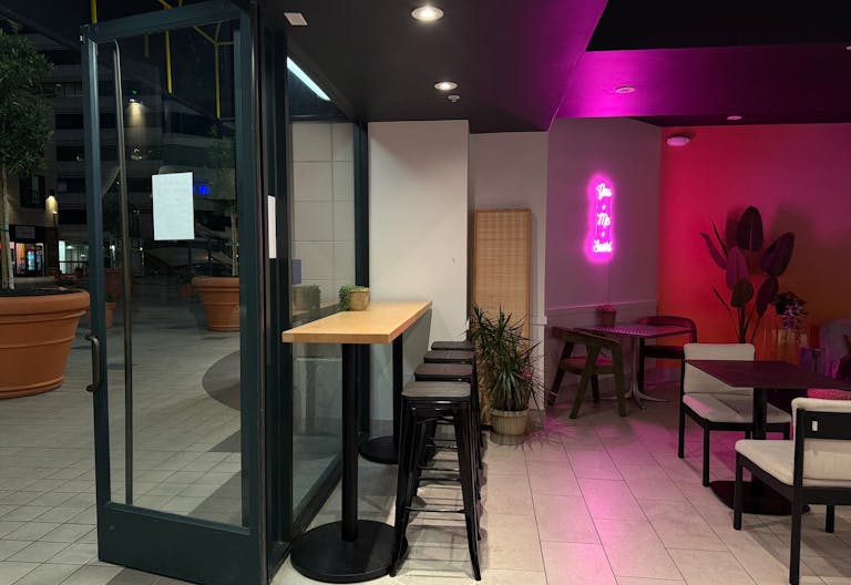 Sweet and vibrant Sushi Spot with subtle elegant aesthetics. - Image 1