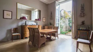 Magnificent Apartment in an 18th-Century Mansion - Image 5