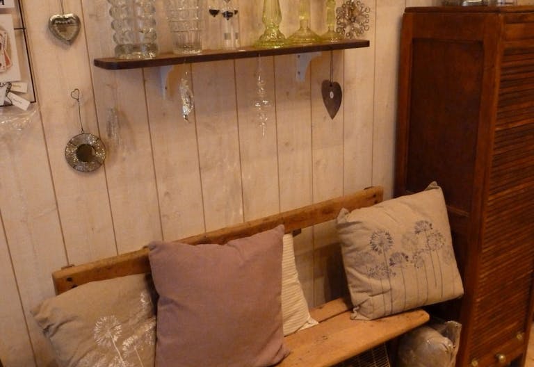 Pop up Boutique de charme au Coeur du 2eme Arrondissement - Image 2