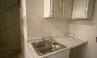 Office Space/Storage Bay for Lease - Image 4