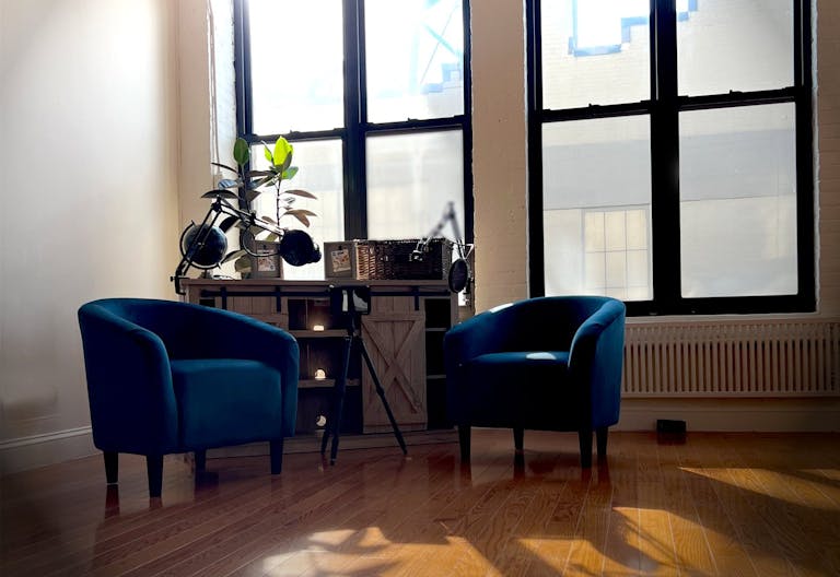 Video / Photo Podcasting Studio Rental - Image 3