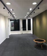 Boutique galerie d'art dans le marais - Image 2