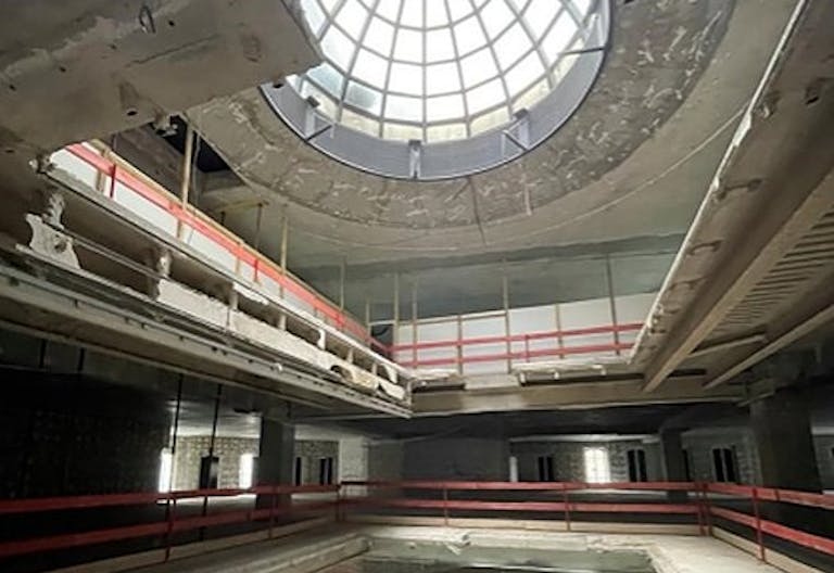 Incredible Industrial space in Paris - Image 0