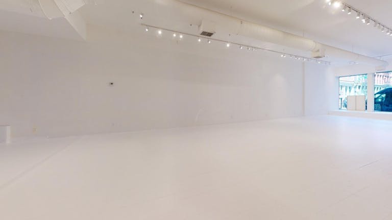 LONG-TERM Howard Street, 25 - Image 3