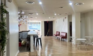 Williamsburg event space - private bar - Image 5