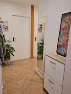 Appartement aux beaux volumes - Image 7