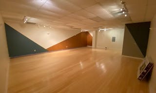 Unique Ballroom/Event space - Image 21