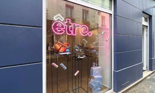 Pop-up store in Le Marais - Image 4