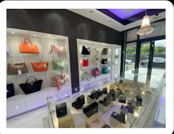 Une charmante boutique pop-up store de 50 m² à Alès - Image 2