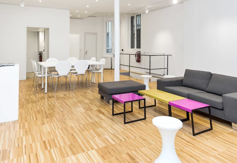 Gorgeous Space near Folie M�ricourt - Image 3