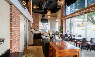 Sophisticated 2nd Generation Restaurant Space in Heart of Downtown LA - Image 14
