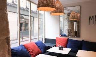 Former Coffee Shop, Pop Up Place for Fashion Week Paris - Image 2