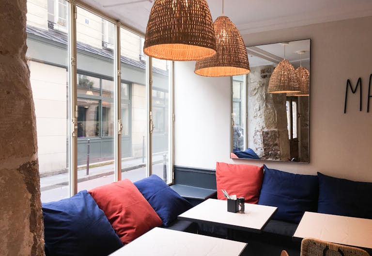 Former Coffee Shop, Pop Up Place for Fashion Week Paris - Image 2