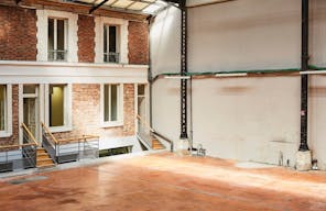 Unique Hybrid Space in Paris - Image 15