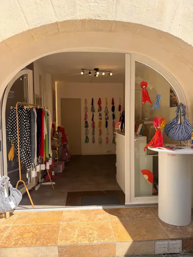 Pop Up centre ville - vieux port La Rochelle - Image 1