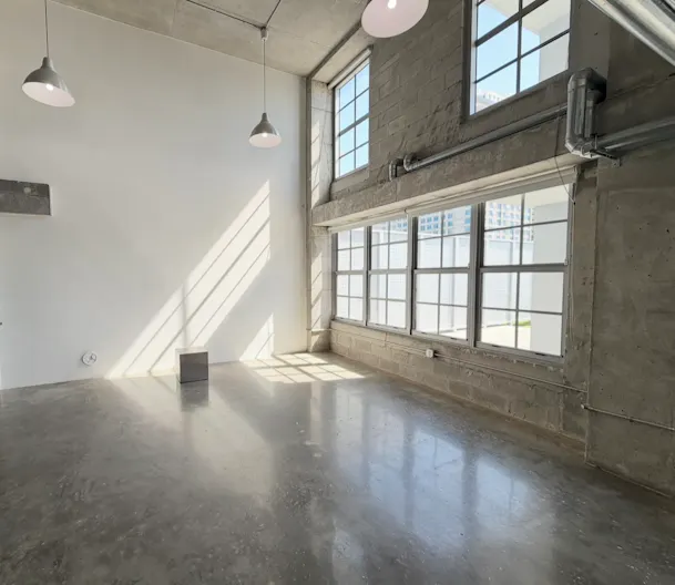 Industrial Daylight Loft in Wynwood with Natural Light & Huge Outdoor Rooftop with view - Image 1