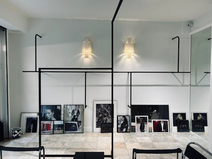 Modern Design Showroom at Rue Charles Francois Dupuis - Image 3