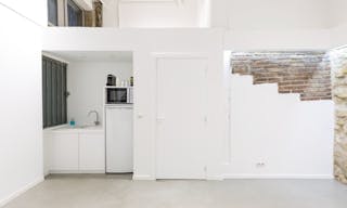 Pop-up boutique in Le Marais - Image 5