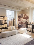 Modern Showroom directly opposite the Empire State Building - Image 11