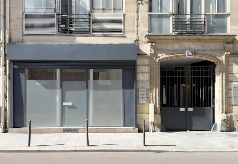 Showroom Palestro — Steps from Marais & Palais Royal - Image 0